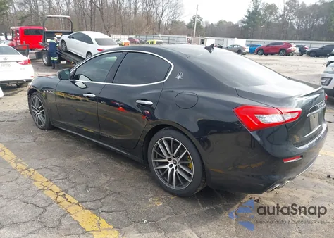 2018 Maserati Ghibli z USA, uszkodzony, nr VIN ZAM57XSA1J1286691